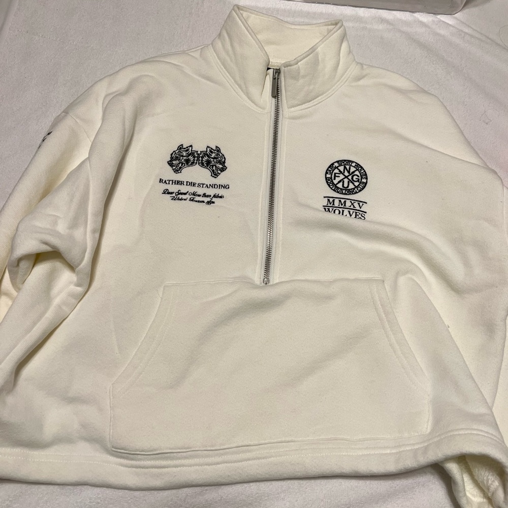 Brand New Darc Sport Woman’s Sweater